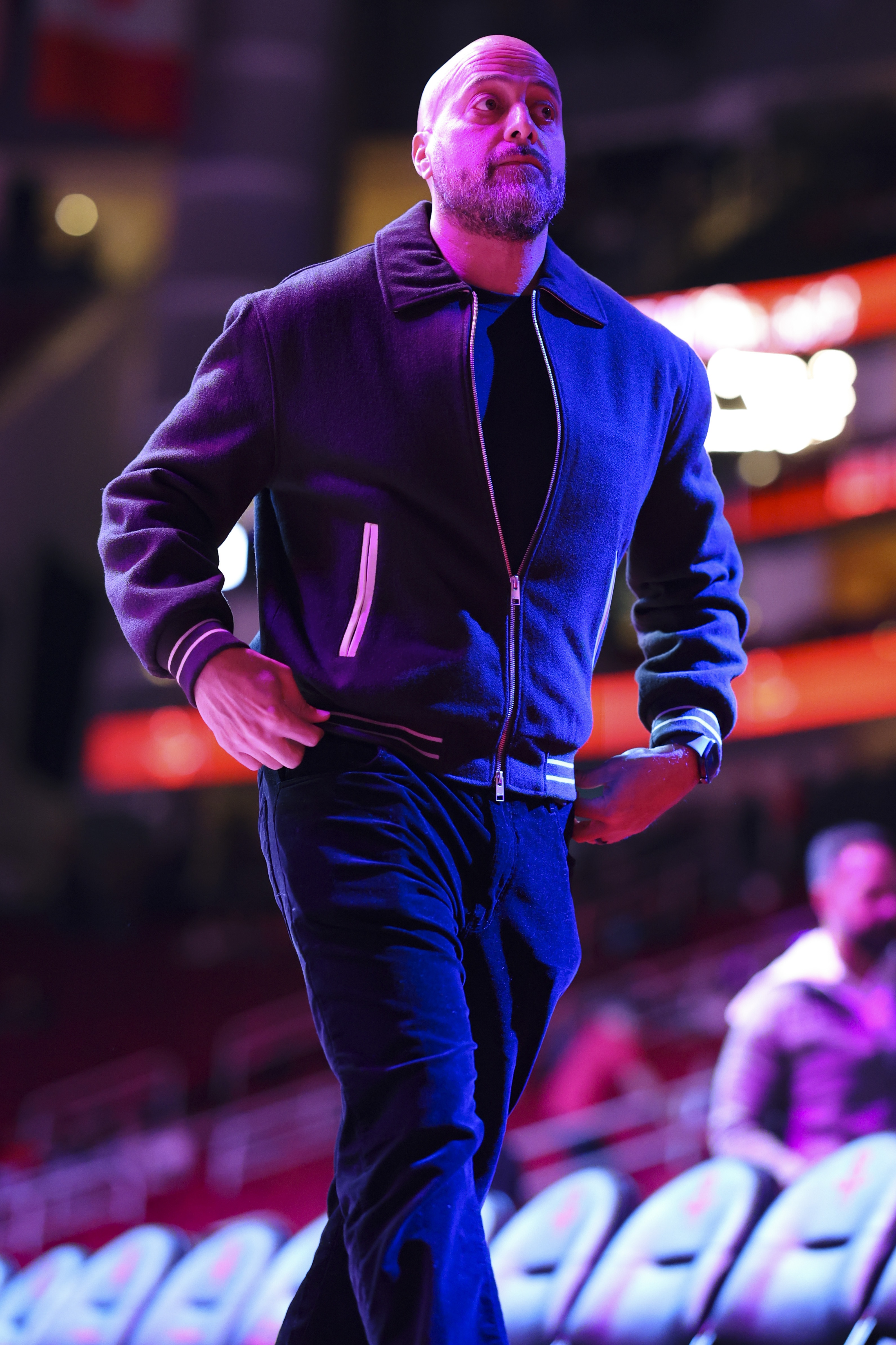 开云-斯通：不觉得现在买断市场上有大鱼 我们关注的球员还没被买断